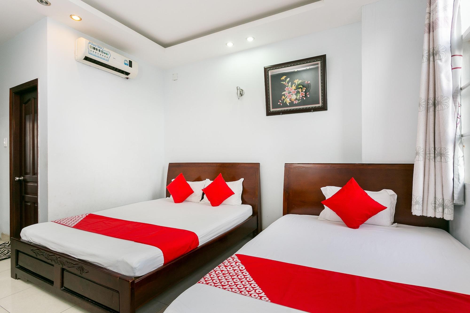 Oyo 130 Tuan Long Hotel Bandar Ho Chi Minh Luaran gambar