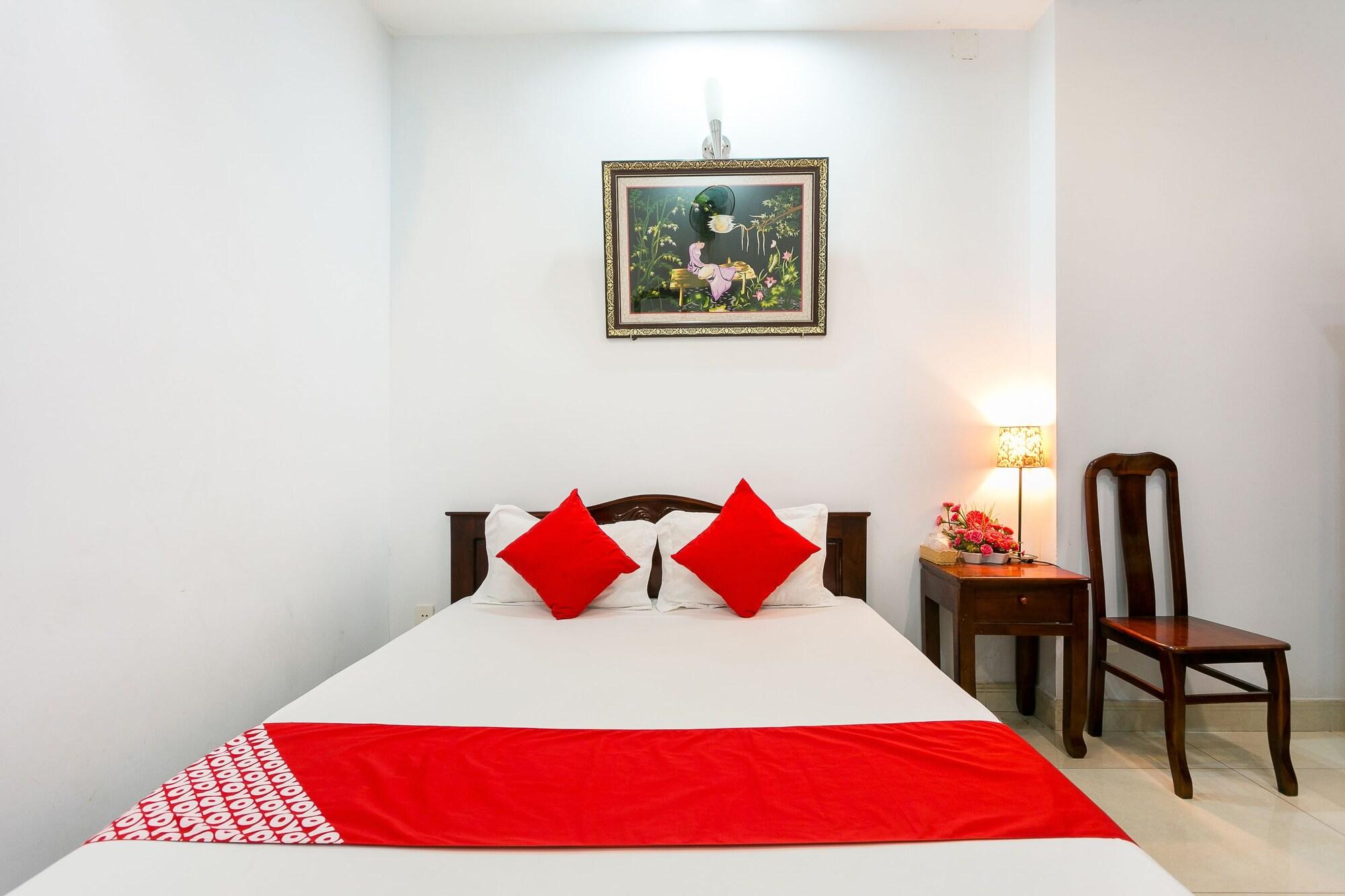 Oyo 130 Tuan Long Hotel Bandar Ho Chi Minh Luaran gambar