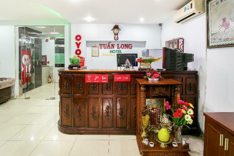 Oyo 130 Tuan Long Hotel Bandar Ho Chi Minh Luaran gambar