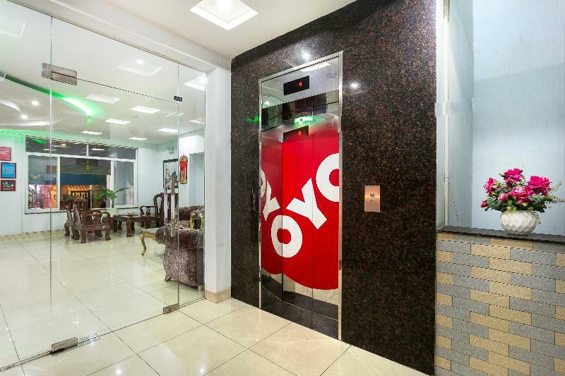 Oyo 130 Tuan Long Hotel Bandar Ho Chi Minh Luaran gambar