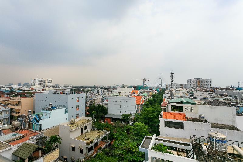 Oyo 130 Tuan Long Hotel Bandar Ho Chi Minh Luaran gambar