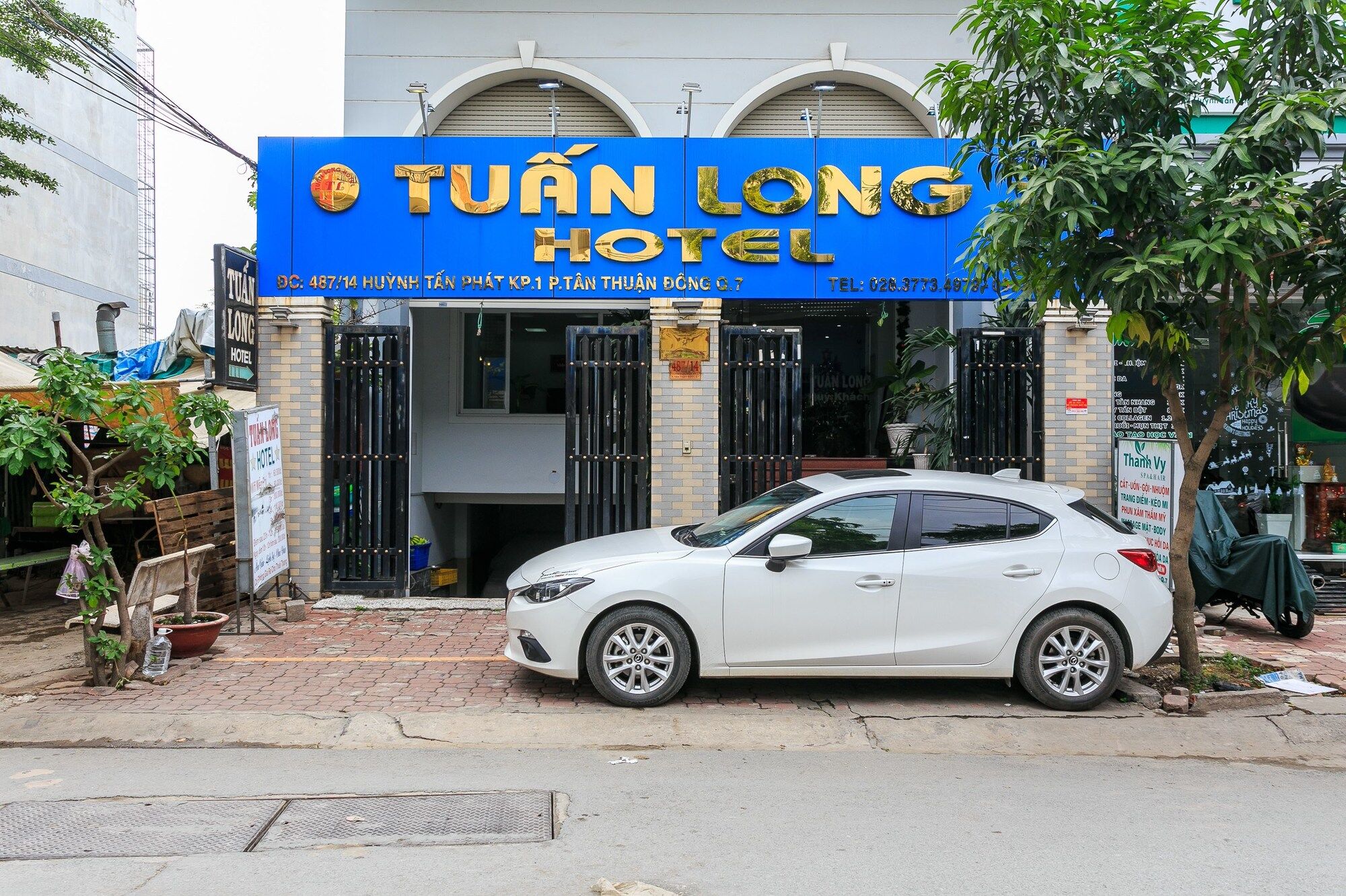 Oyo 130 Tuan Long Hotel Bandar Ho Chi Minh Luaran gambar