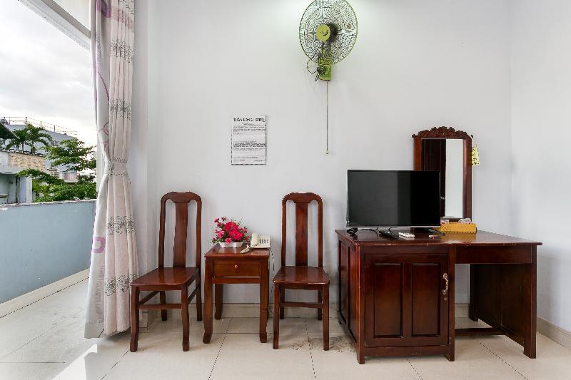 Oyo 130 Tuan Long Hotel Bandar Ho Chi Minh Luaran gambar